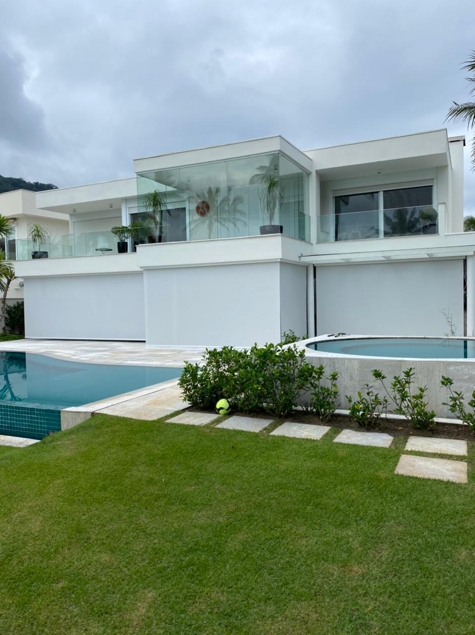 WhatsApp Image 2021-12-15 at 09.56.31.jpeg